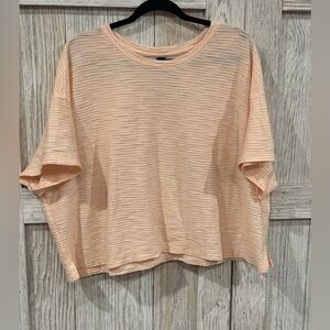 Old Navy cropped shirt sz 2X color Peach
